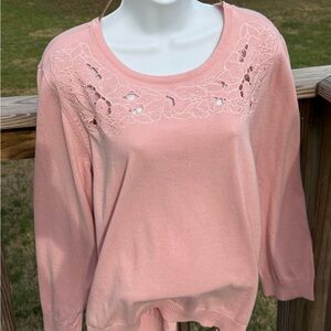 Women's Pink Crew Neck Sweater
